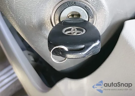 2010 Toyota Camry Le z USA, uszkodzony, nr VIN JTNBF3EK2A3003335